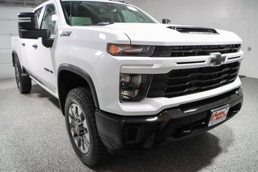 2024 Chevrolet Silverado 2500 Custom