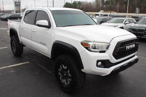 2017 Toyota Tacoma TRD Sport