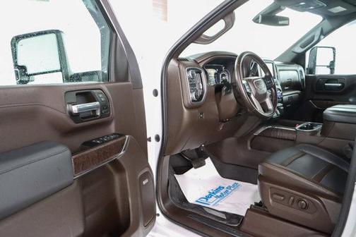 2023 GMC Sierra 2500 Denali
