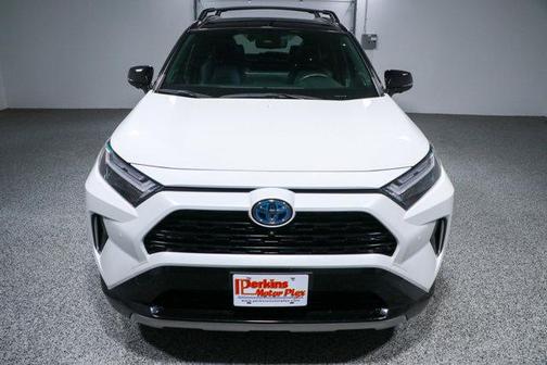 2023 Toyota RAV4 Hybrid SE