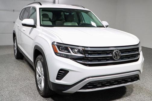 2023 Volkswagen Atlas 3.6L SE w/Technology
