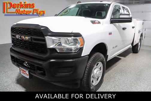 2020 RAM 3500 Tradesman Crew Cab 4x4 8' Box