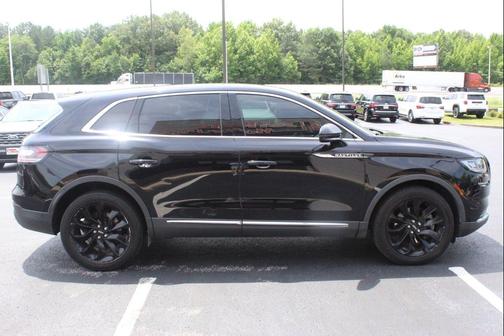 Infinite Black 2021 Lincoln Nautilus Reserve