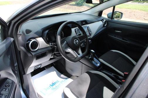 2021 Nissan Versa 1.6 SV