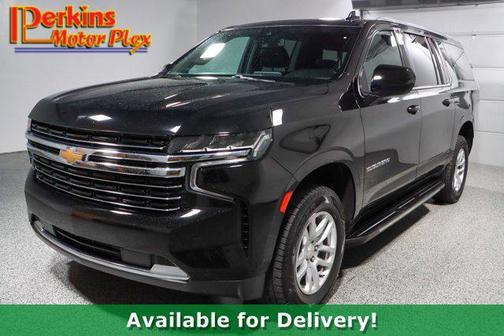 2023 Chevrolet Suburban LT