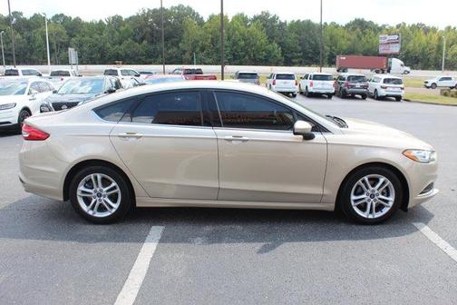 2018 Ford Fusion SE