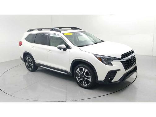 Crystal White Pearl 2023 Subaru Ascent Limited 7-Passenger