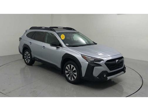 Ice Silver Metallic 2023 Subaru Outback Limited XT