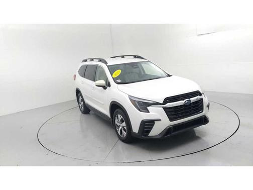 Crystal White Pearl 2025 Subaru Ascent Premium 7-Passenger