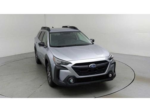 Ice Silver Metallic 2025 Subaru Outback Premium