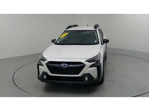 Crystal White Pearl 2025 Subaru Outback Premium