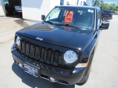 Black 2017 Jeep Patriot Latitude