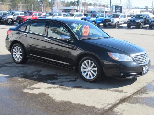 2014 Chrysler 200 Limited