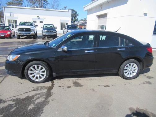 2014 Chrysler 200 Limited
