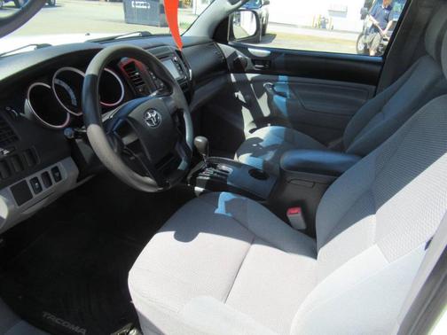 2014 Toyota Tacoma Base
