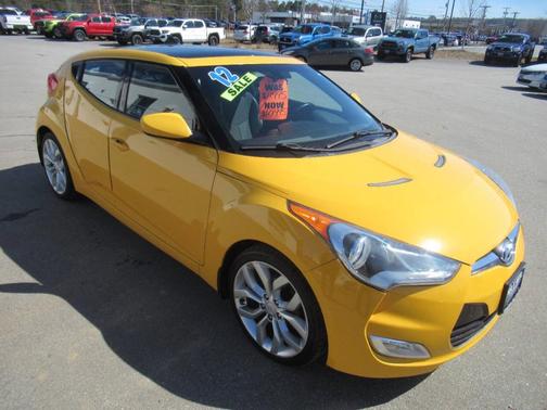 2012 Hyundai Veloster Base