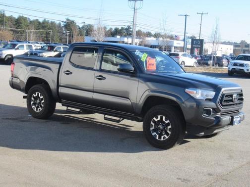 2022 Toyota Tacoma SR