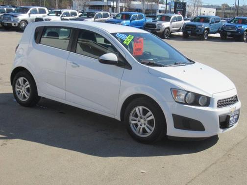 2016 Chevrolet Sonic LT