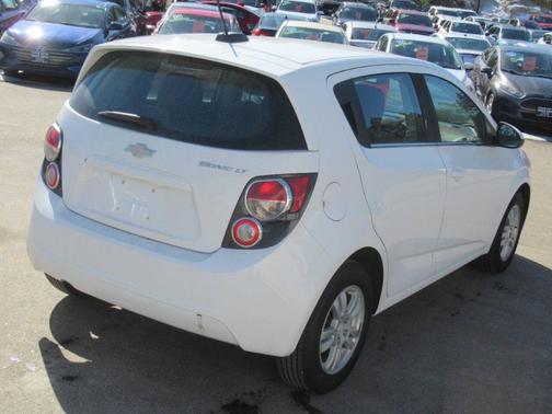 2016 Chevrolet Sonic LT