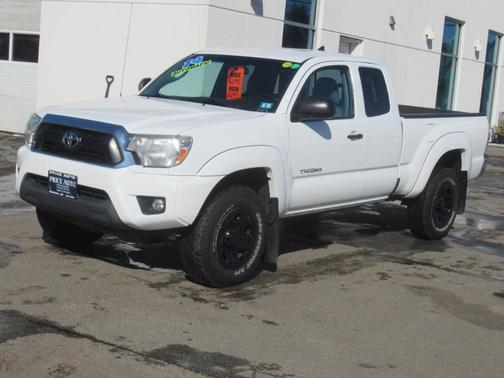 2014 Toyota Tacoma Base