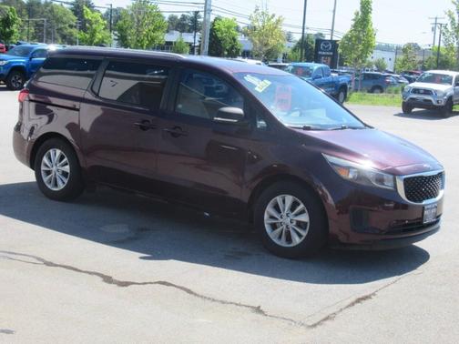 Red 2016 Kia Sedona LX