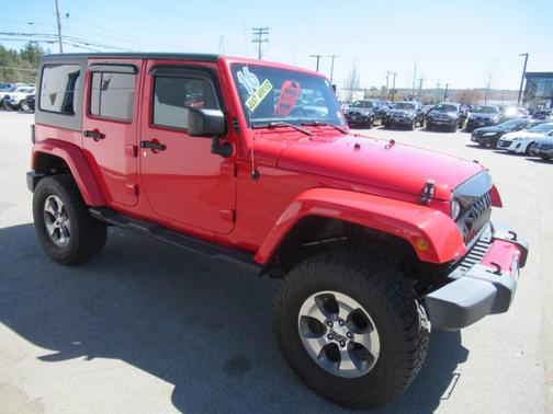 2016 Jeep Wrangler Unlimited Sahara