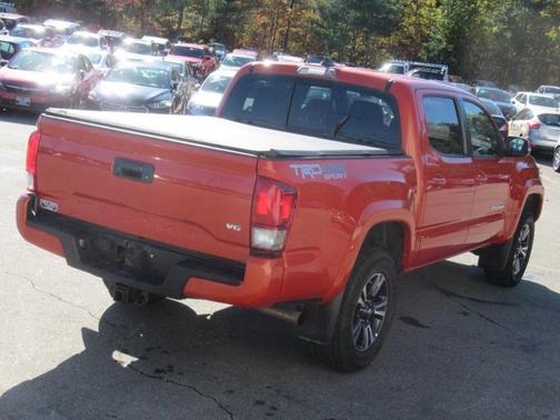 2017 Toyota Tacoma TRD Sport