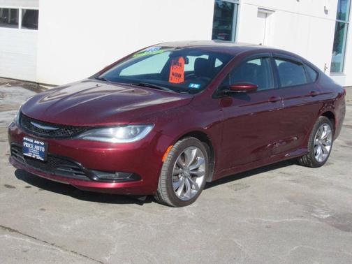 2015 Chrysler 200 S