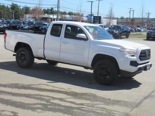 2018 Toyota Tacoma SR