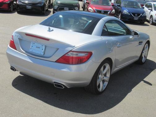 Silver 2014 Mercedes-Benz SLK-Class SLK350
