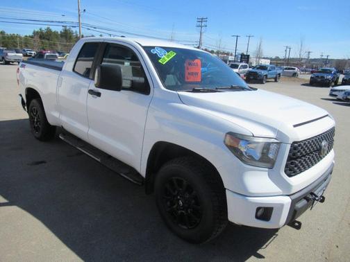 White 2020 Toyota Tundra SR5