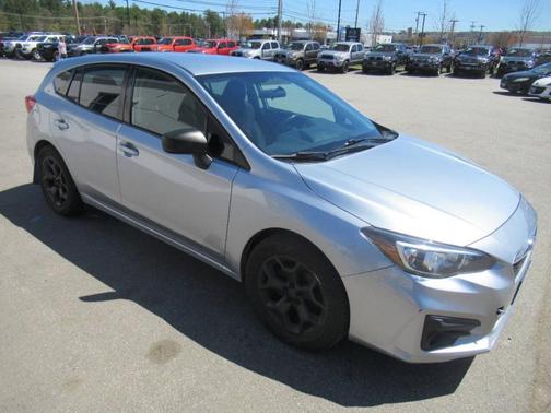 2017 Subaru Impreza 2.0i
