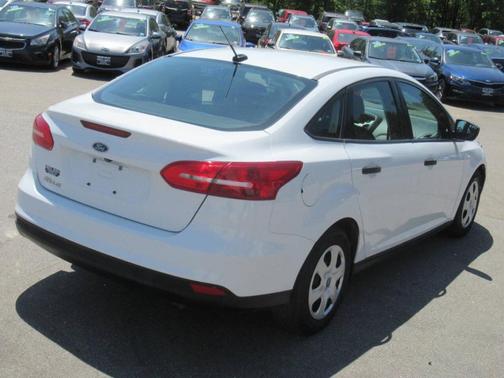 2017 Ford Focus S