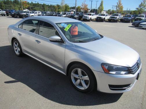 2013 Volkswagen Passat 2.5 SE