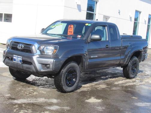 2015 Toyota Tacoma Base