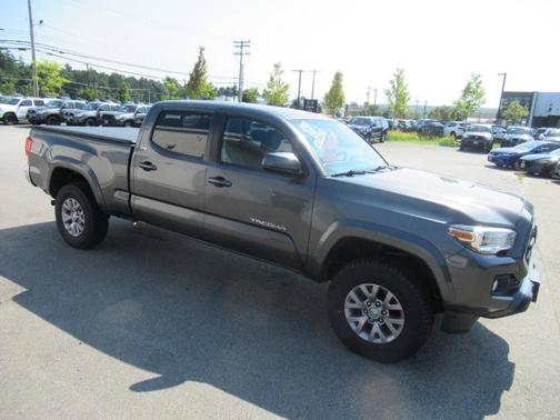 2017 Toyota Tacoma SR5