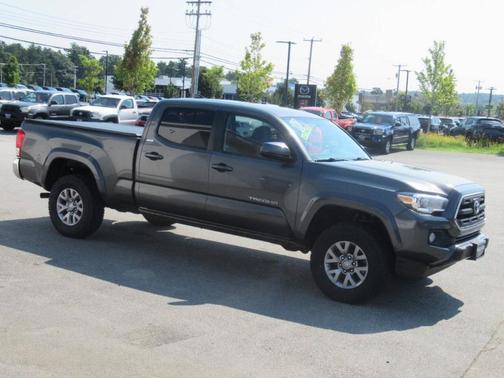2017 Toyota Tacoma SR5