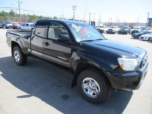 2013 Toyota Tacoma Base