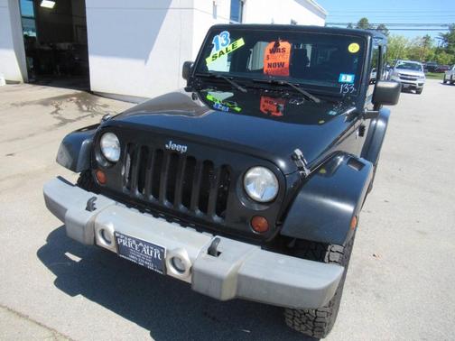 2013 Jeep Wrangler Sahara