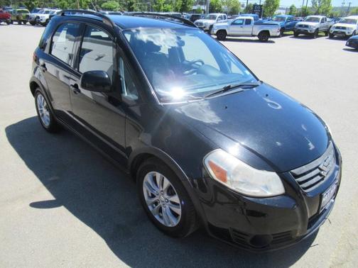 Black 2013 Suzuki SX4 Premium