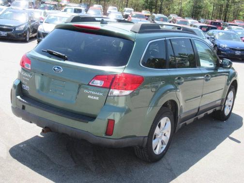 2012 Subaru Outback 2.5i Limited