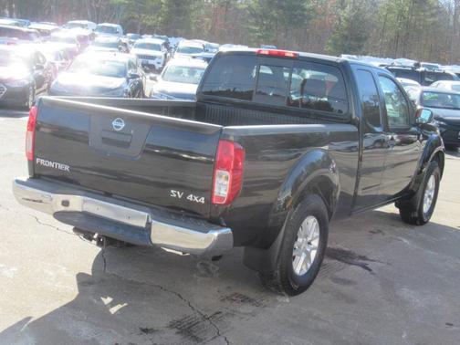 2017 Nissan Frontier SV