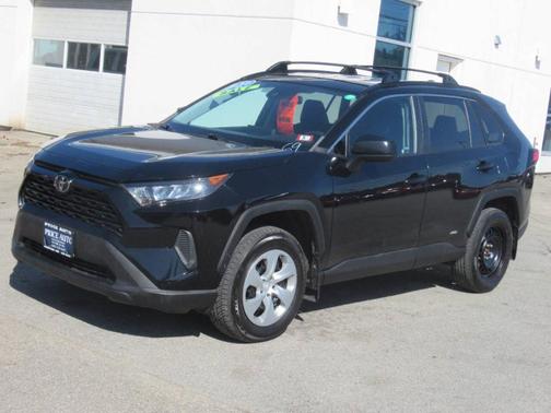 2020 Toyota RAV4 LE