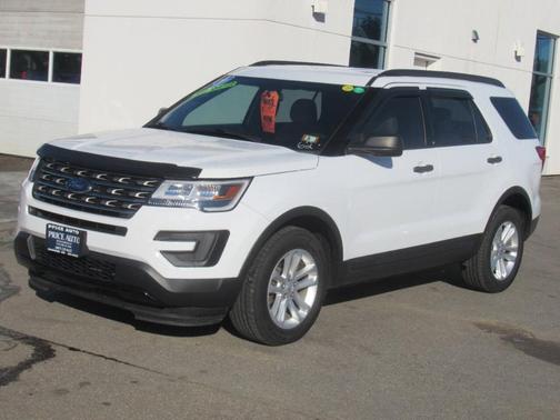 2017 Ford Explorer Base