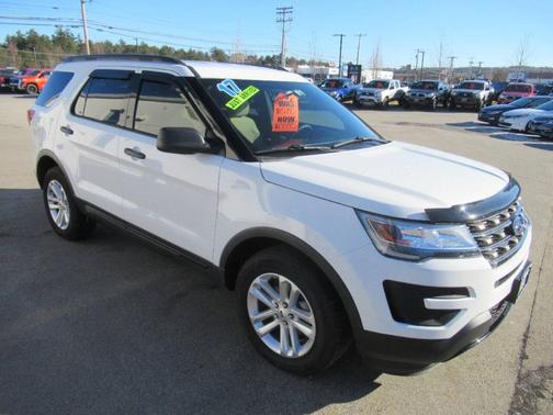 2017 Ford Explorer Base