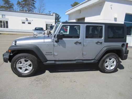 2017 Jeep Wrangler Unlimited Sport