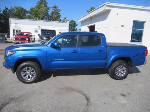 2017 Toyota Tacoma SR5