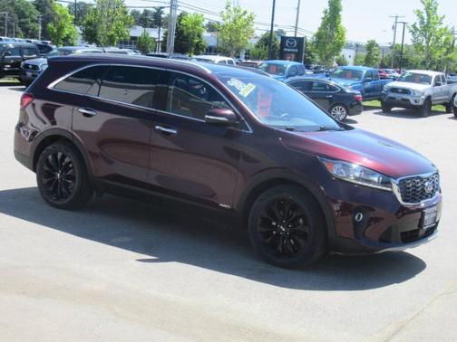 Maroon 2020 Kia Sorento EX V6