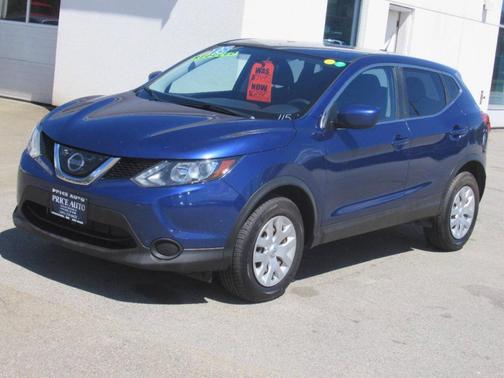 Blue 2018 Nissan Rogue Sport S