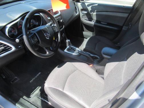 2014 Dodge Avenger SE